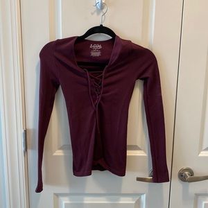Burgundy lace up stretch long sleeve